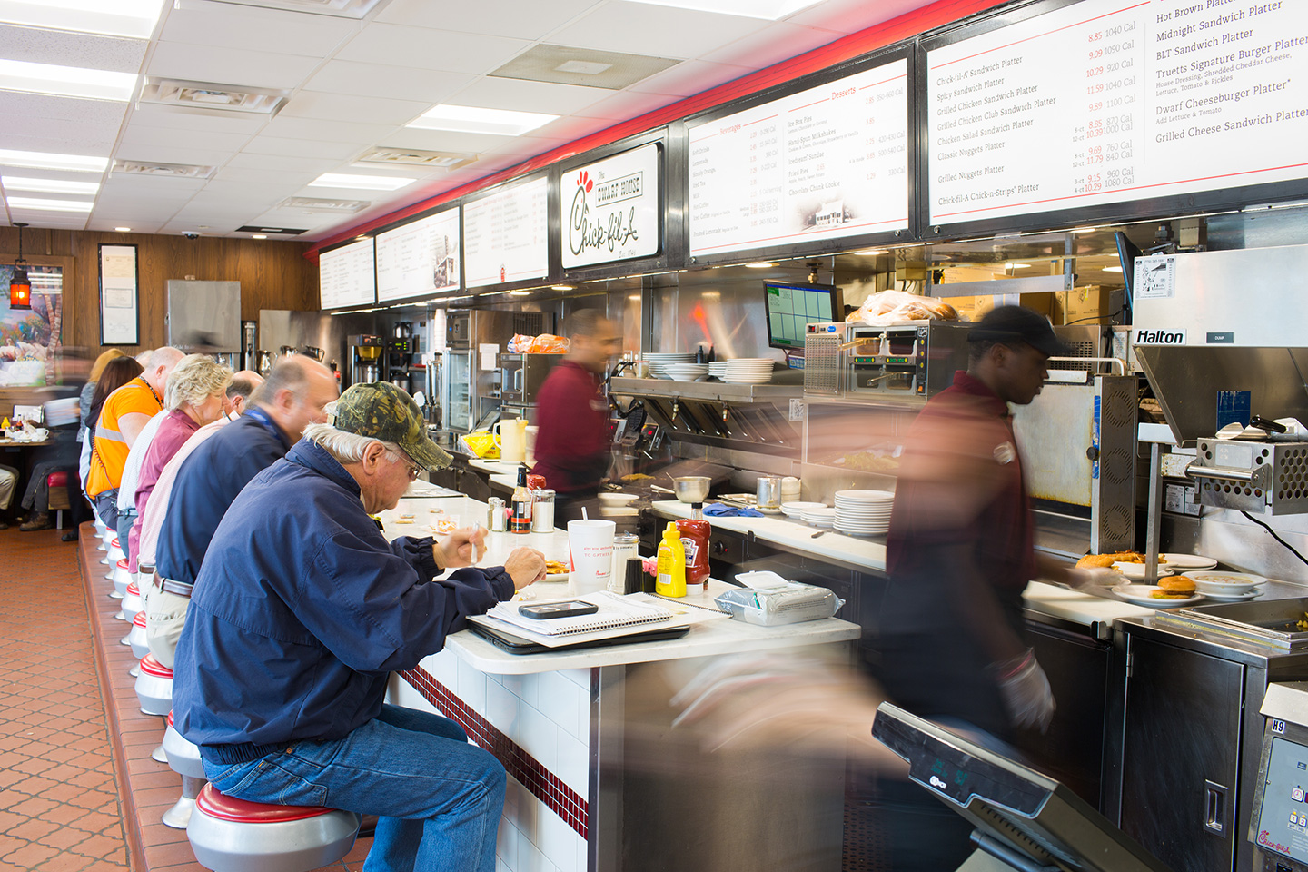 Dwarf House Serving The Soul For 70 Years Chick Fil A